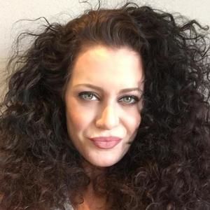 Meet your Posher, Devon